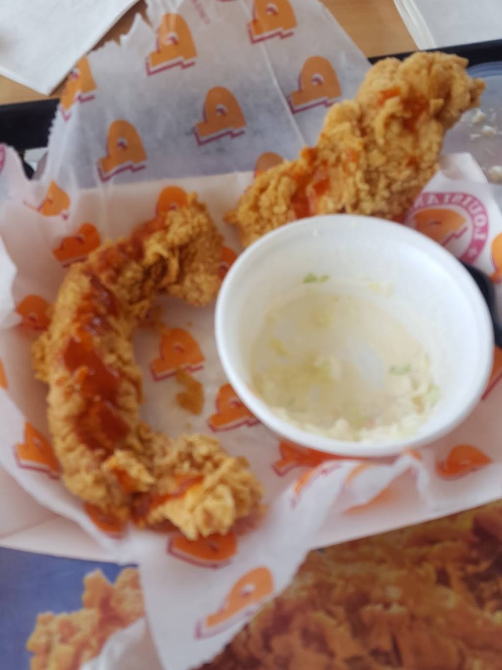 Popeyes Louisiana Kitchen | restaurant | 509 N Hollywood Way, Burbank, CA 91505, USA | 8189532831 OR +1 818-953-2831