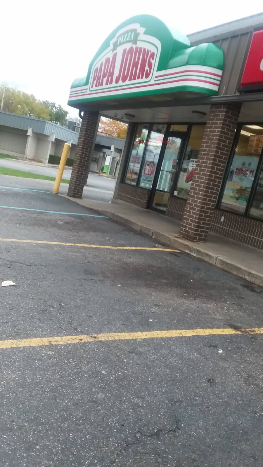 Papa Johns Pizza | restaurant | 1771 E Apple Ave, Muskegon, MI 49442, USA | 2317777272 OR +1 231-777-7272