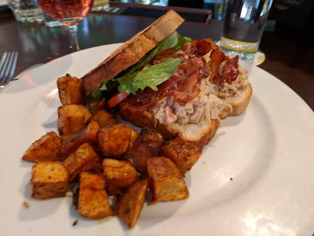 Lubo Wine Tasting Room | restaurant | 1658 Pleasure House Rd, Virginia Beach, VA 23455, USA | 7572162900 OR +1 757-216-2900