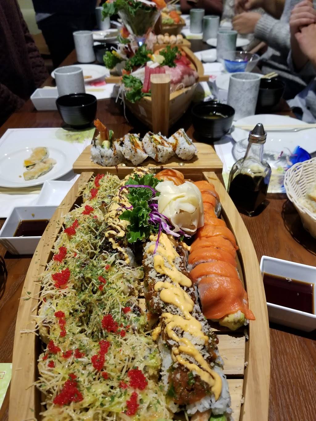 Sushi Mori | restaurant | 30 Eglinton Ave E, Toronto, ON M4P 1A6, Canada | 6473507155 OR +1 647-350-7155