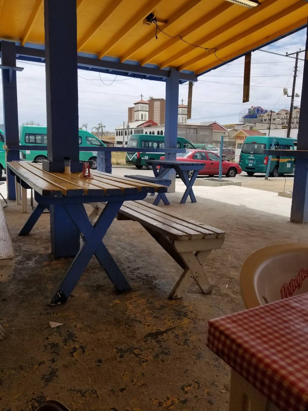 Sanchos Tacos | restaurant | Eucalipto 255, Centro Carretera, 22710 Rosarito, B.C., Mexico | 016611243272 OR +52 661 124 3272