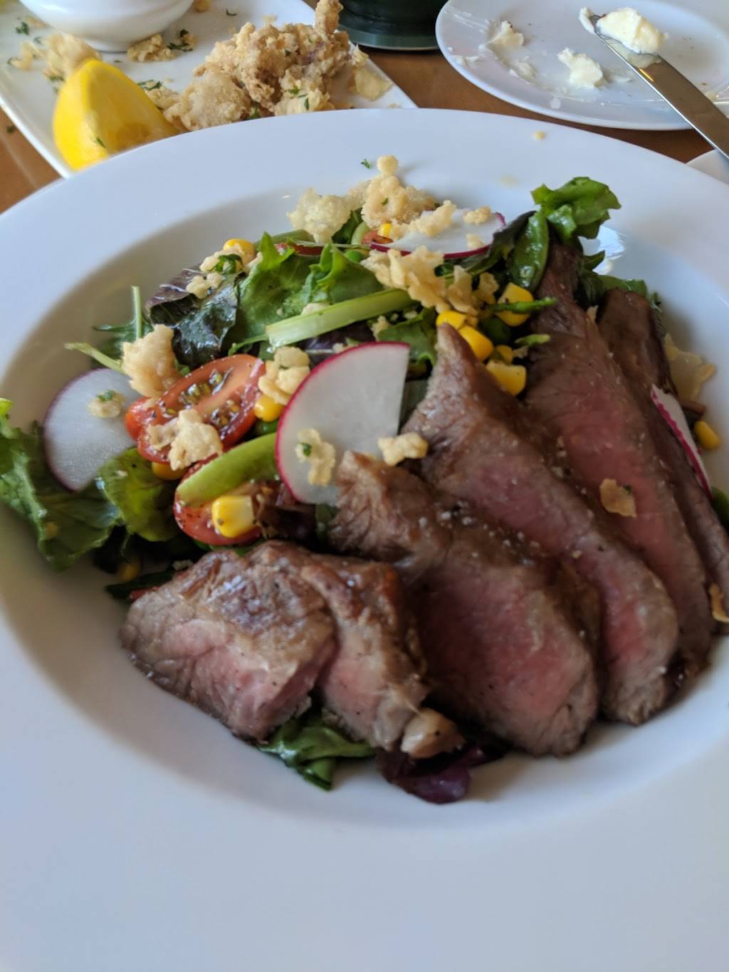 TableVine | restaurant | 1501 14th St, Sacramento, CA 95814, USA | 9169429599 OR +1 916-942-9599