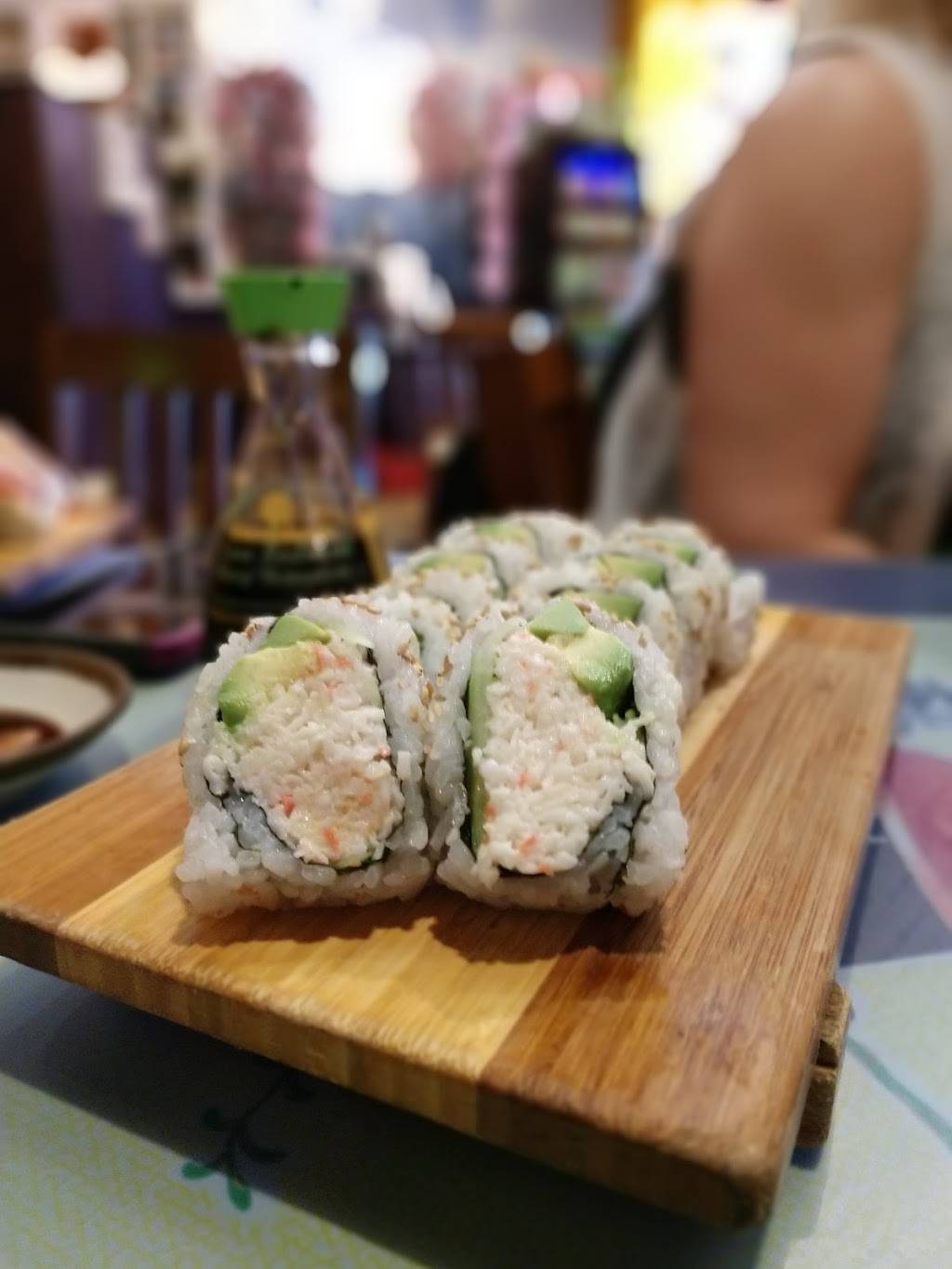 Maki Boy | restaurant | 2330 Royal Ln, Dallas, TX 75229, USA | 9722433777 OR +1 972-243-3777