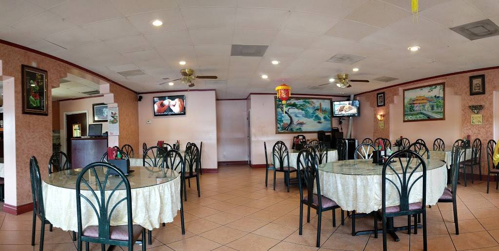 Song Huong | restaurant | 4034 W Waters Ave, Tampa, FL 33614, USA | 8138809676 OR +1 813-880-9676