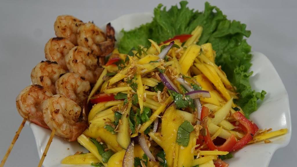 Siam Dish Thai Cuisine | restaurant | 730 Guelph Line, Burlington, ON L7R 3N5, Canada | 9056322525 OR +1 905-632-2525