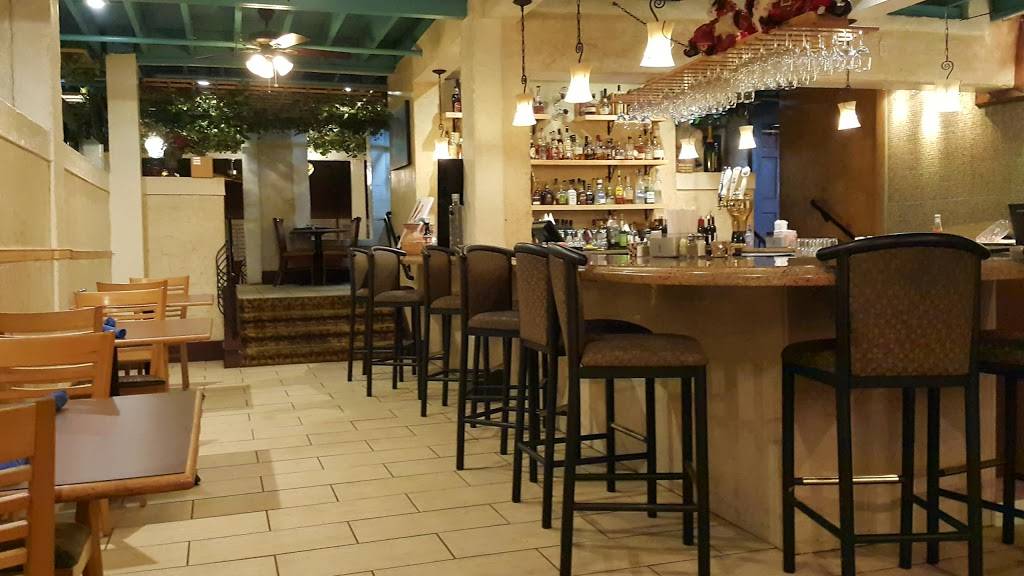 Acropolis Restaurant | restaurant | 501 N Green River Rd, Evansville, IN 47715, USA | 8124759320 OR +1 812-475-9320