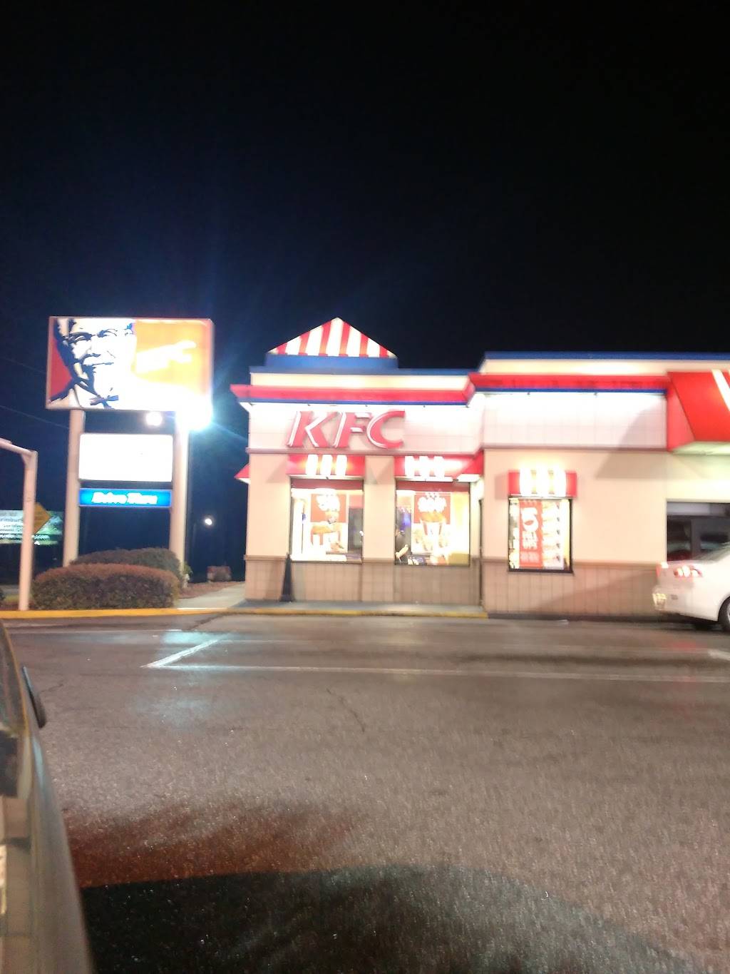 KFC | meal takeaway | 212 N Washington St, Wadesboro, NC 28170, USA | 7046942833 OR +1 704-694-2833