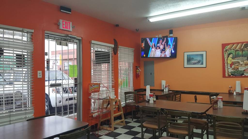 Pupuseria Olocuilta | restaurant | 3705 Shaver St, Pasadena, TX 77504, USA | 7139473200 OR +1 713-947-3200