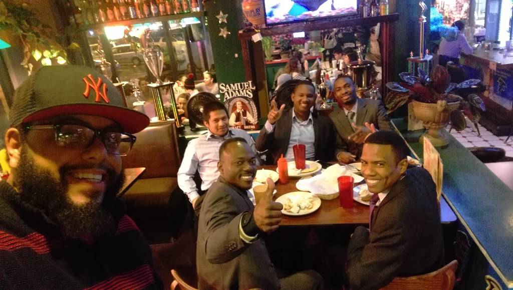 Cafe Hotwings | restaurant | 895 Indian Trail Lilburn Rd NW, Lilburn, GA 30047, USA | 7709251313 OR +1 770-925-1313