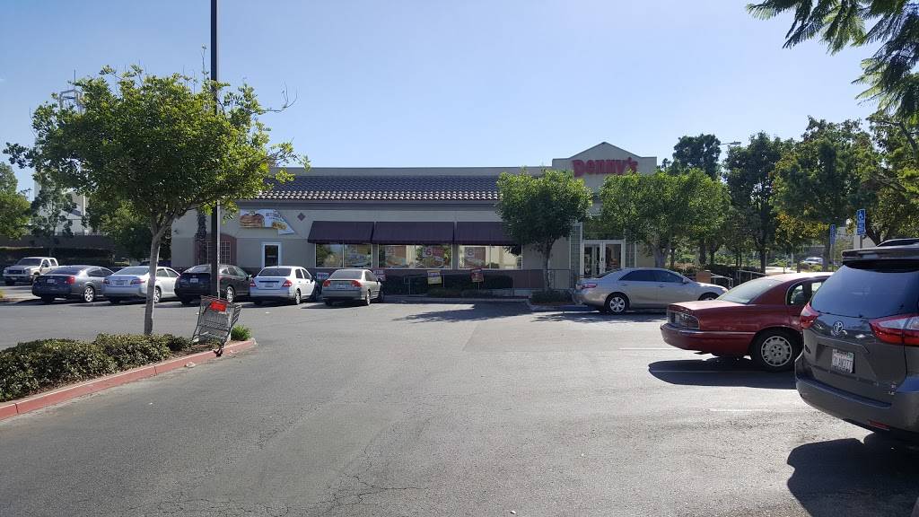 Dennys | restaurant | 2379 Compton Ave, Corona, CA 92881, USA | 9513729140 OR +1 951-372-9140