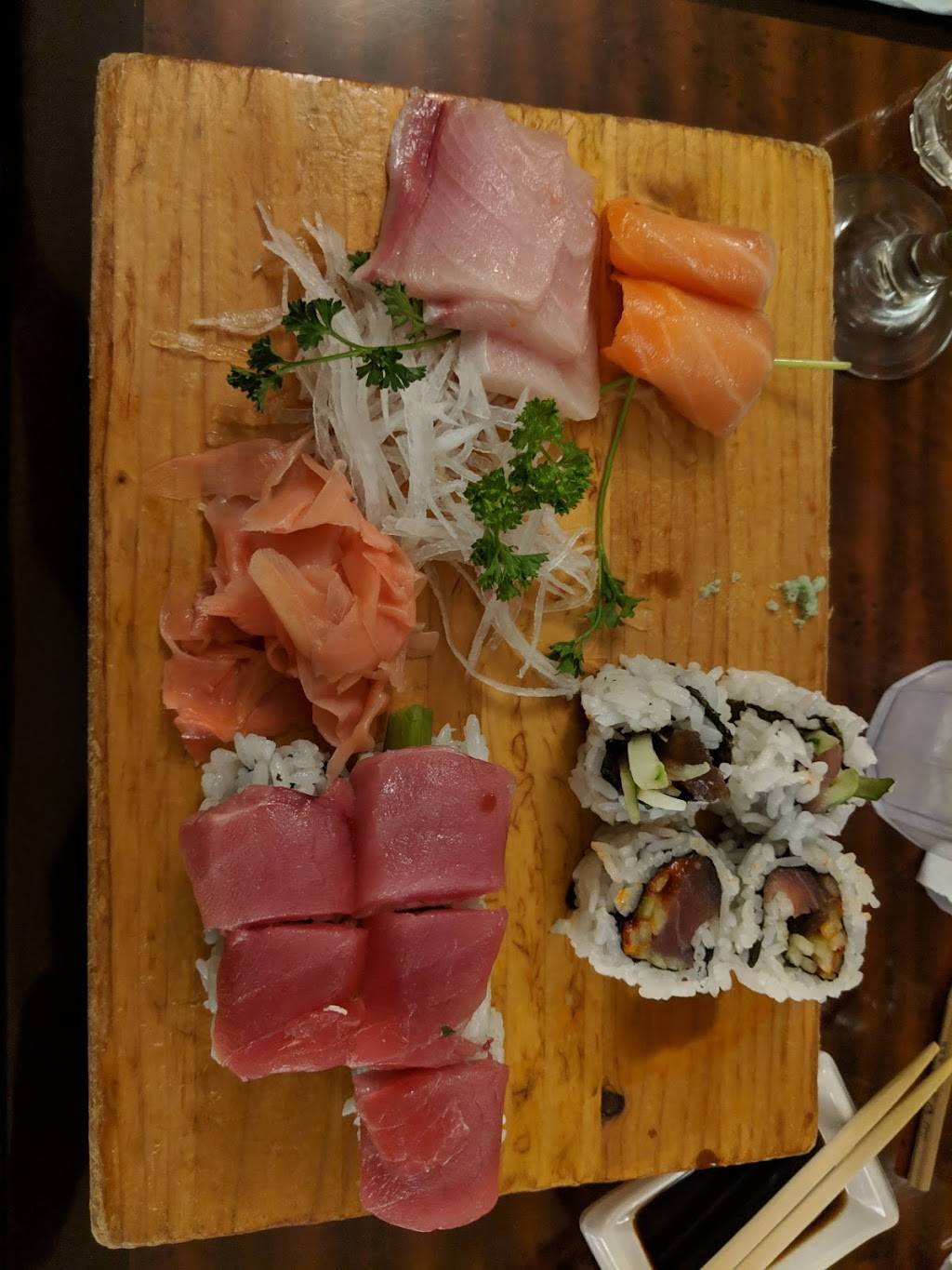 Asahi Sushi | restaurant | 514 S Broadway, Baltimore, MD 21231, USA | 4105344255 OR +1 410-534-4255