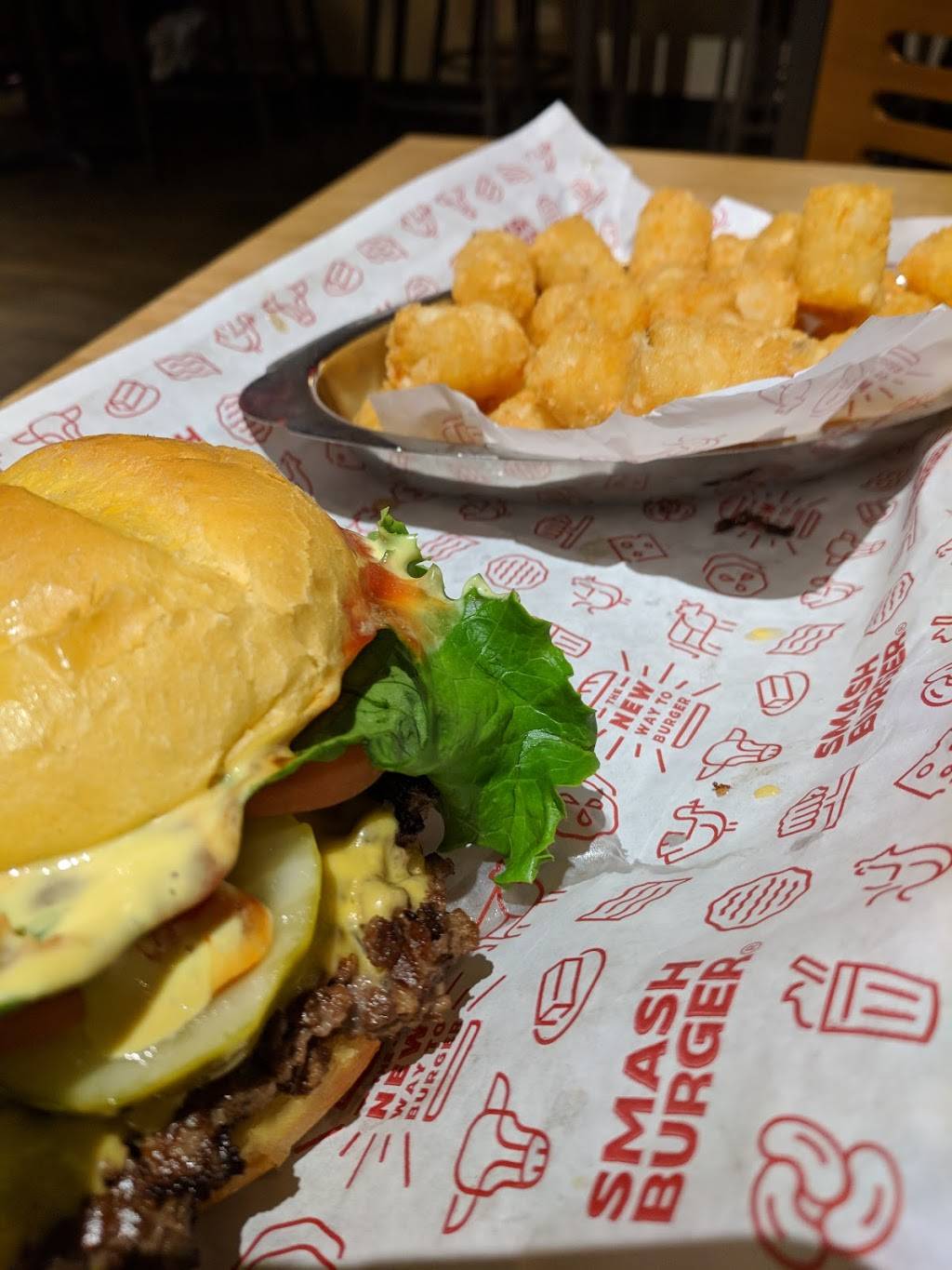 Smashburger | restaurant | 190 Cobblestone Ct Dr, Victor, NY 14564, USA | 5854251300 OR +1 585-425-1300