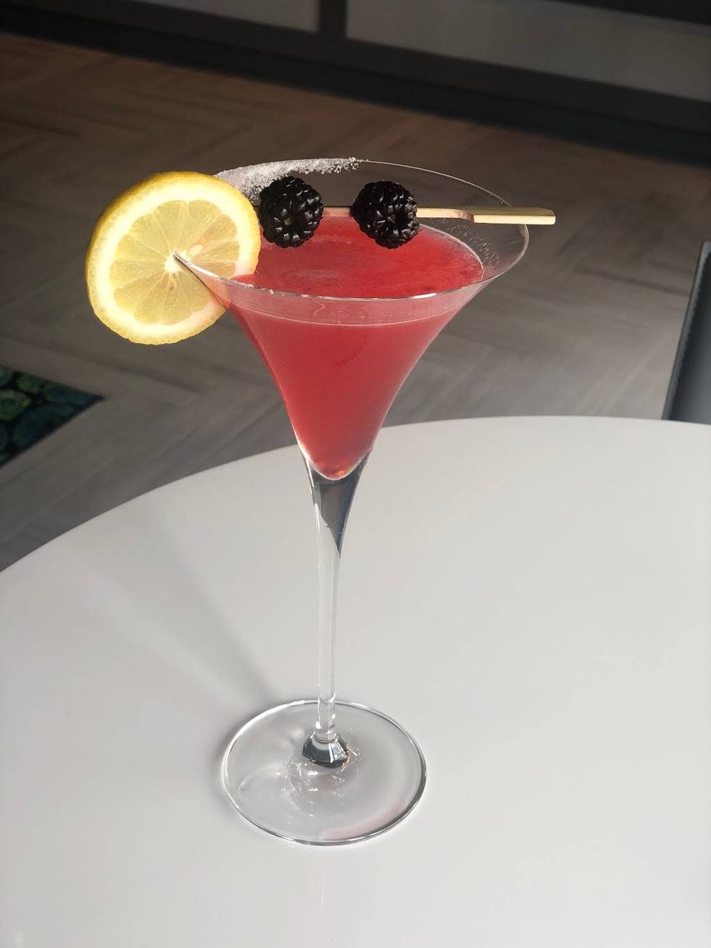 Rounds Golf & Lounge | restaurant | 6801 Parker Farm Dr, Wilmington, NC 28403, USA | 9108393006 OR +1 910-839-3006