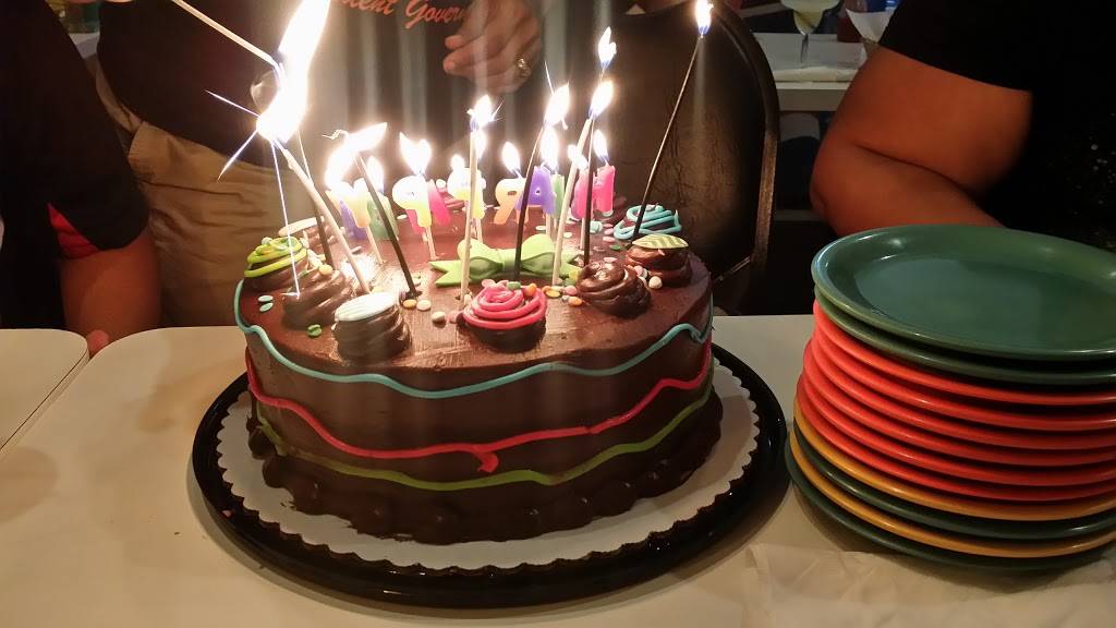 Ninos Mexican Food Restaurant | restaurant | 10659 Grand Ave # 14, Sun City, AZ 85351, USA | 6239313572 OR +1 623-931-3572