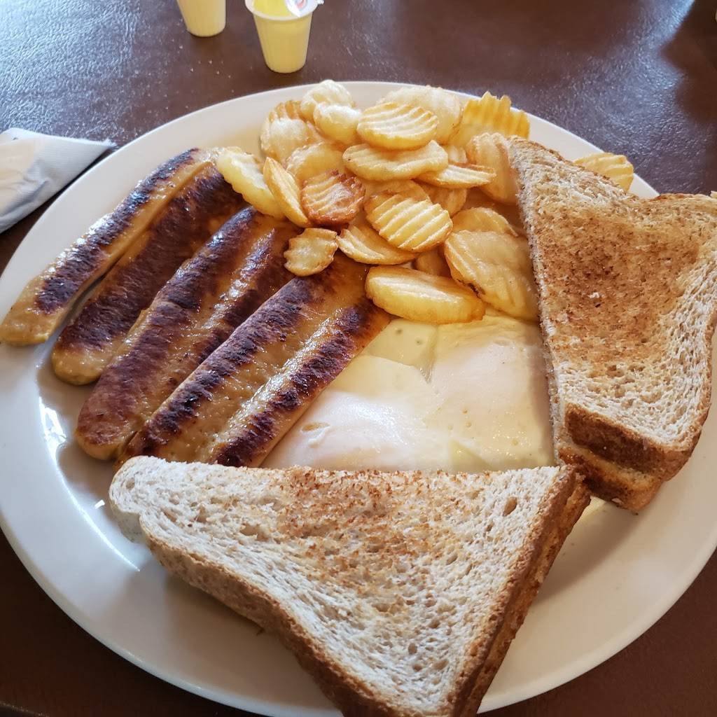 Constance Lake Lodge | restaurant | 175 Constance Lake Rd, Kanata, ON K2K 1X7, Canada | 6138322097 OR +1 613-832-2097