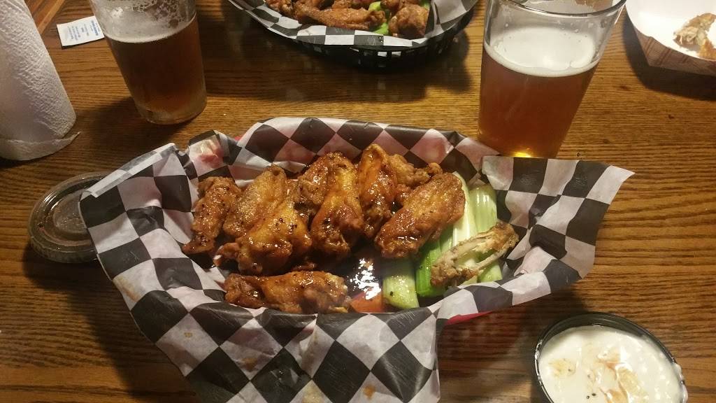 Roosters Bar & Grill | restaurant | 7585 S Northshore Dr, Knoxville, TN 37919, USA | 8656913938 OR +1 865-691-3938