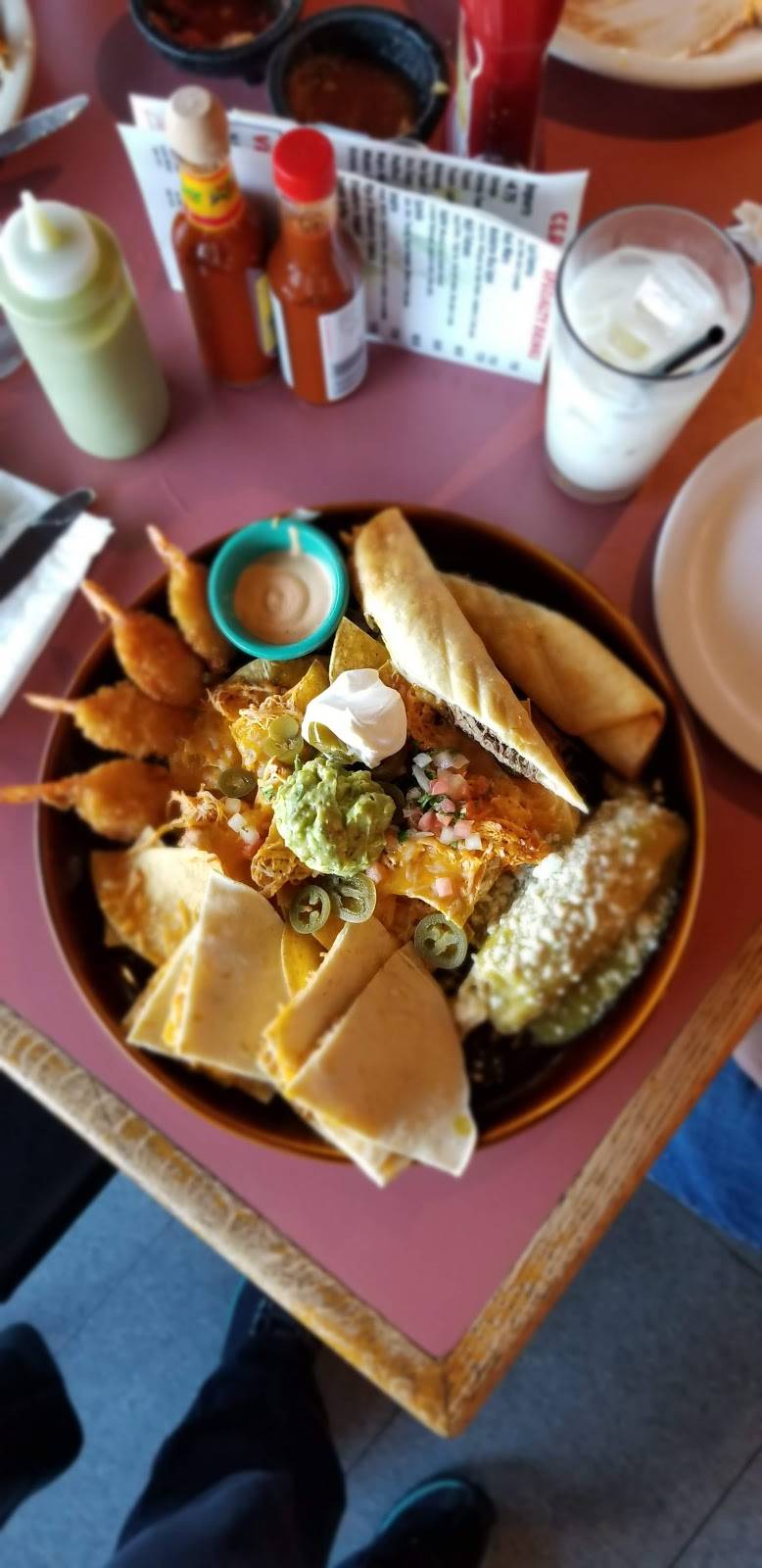 Peppers Mexican Grill | restaurant | 976 SE Baseline St, Hillsboro, OR 97123, USA | 5036818226 OR +1 503-681-8226