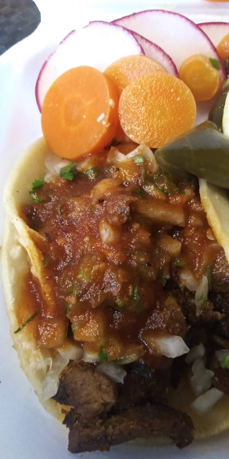 El Grullito | restaurant | 1687 N California St #3, Stockton, CA 95204, USA | 2093234305 OR +1 209-323-4305