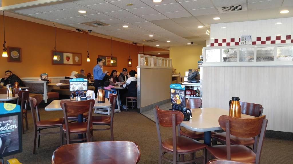 IHOP | restaurant | 1802 S Mildred St, Tacoma, WA 98465, USA | 2535661777 OR +1 253-566-1777