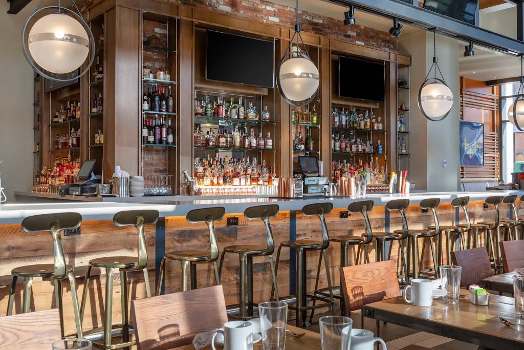 Neighborhood Services | restaurant | 400 S 2nd St, Louisville, KY 40202, USA | 5023136733 OR +1 502-313-6733