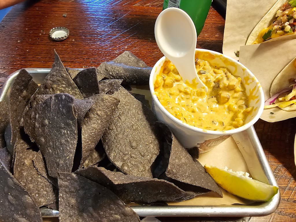 Velvet Taco | restaurant | 10201 Katy Fwy #100, Houston, TX 77024, USA | 3462007270 OR +1 346-200-7270