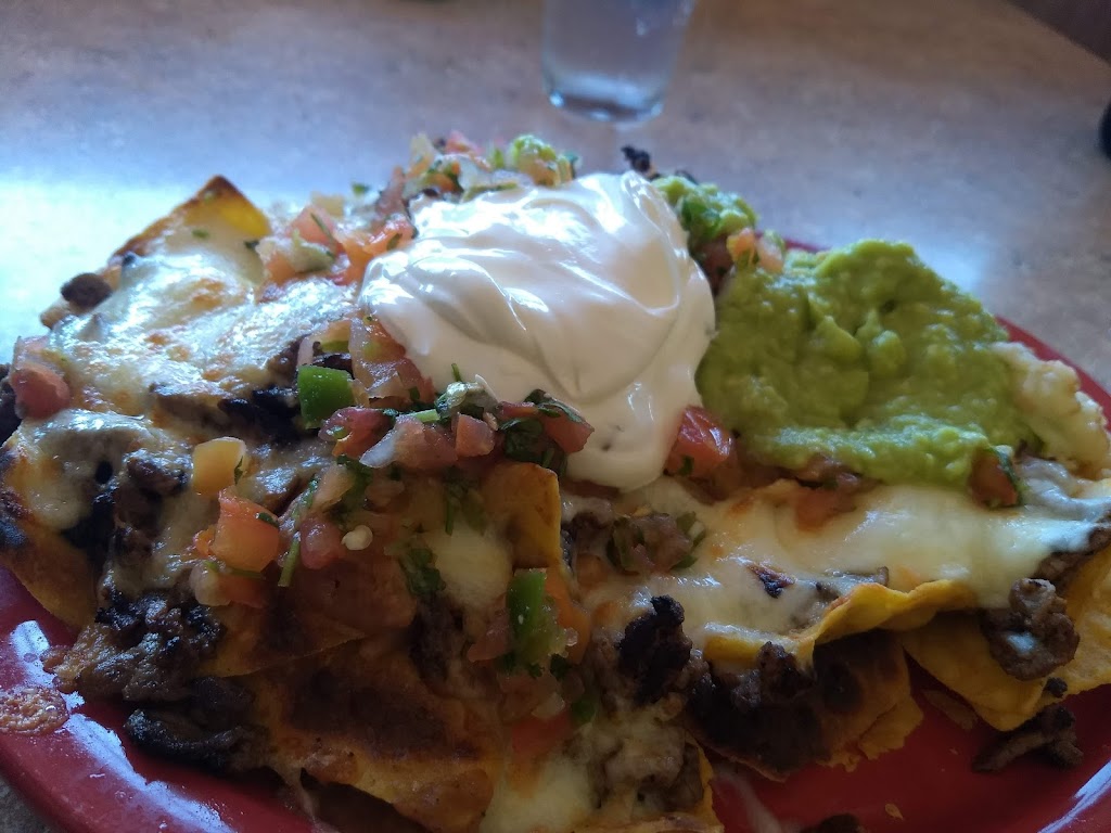 El Molcajete | restaurant | 1380 S State St, Ukiah, CA 95482, USA | 7074688989 OR +1 707-468-8989