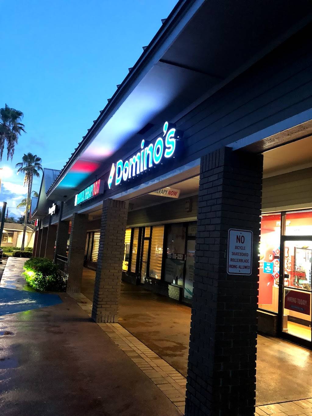 Dominos Pizza | meal delivery | 13711 SW 152nd St, Miami, FL 33177, USA | 3052511717 OR +1 305-251-1717