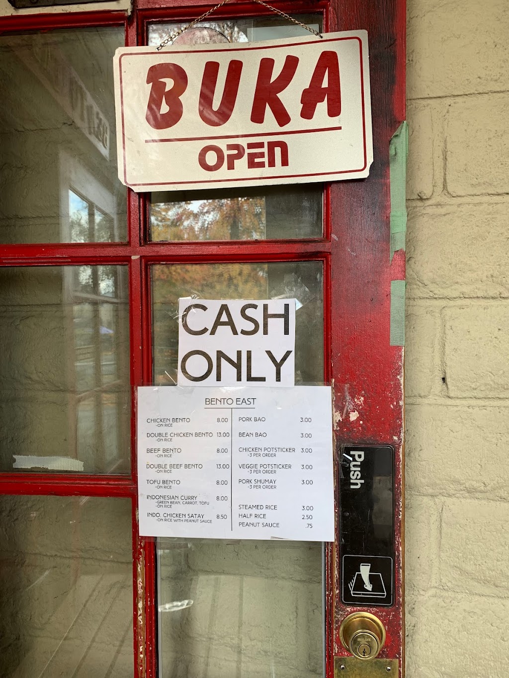 Bento East | restaurant | 3 Granite St, Ashland, OR 97520, USA | 5414883582 OR +1 541-488-3582