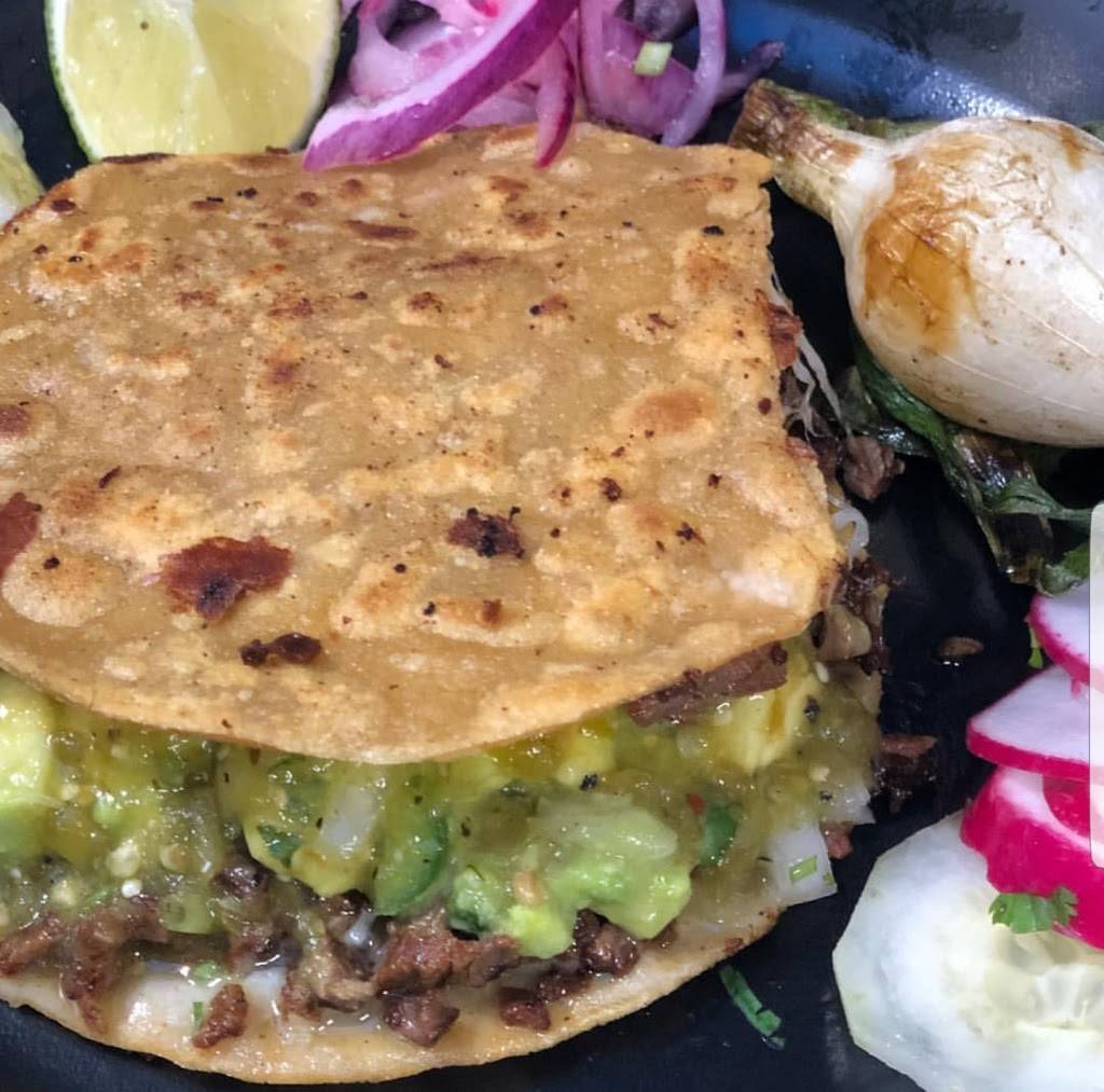 Tacos Al Millon (Food Truck) | restaurant | 15464 E Mineral King Ave, Visalia, CA 93292, USA | 5597311101 OR +1 559-731-1101