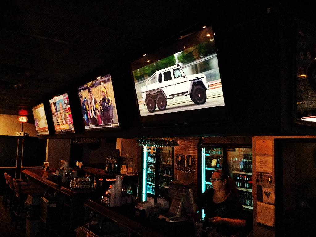 Realities Sports Bar & Grill | restaurant | 510 Lane Ave S, Jacksonville, FL 32254, USA | 9045273889 OR +1 904-527-3889