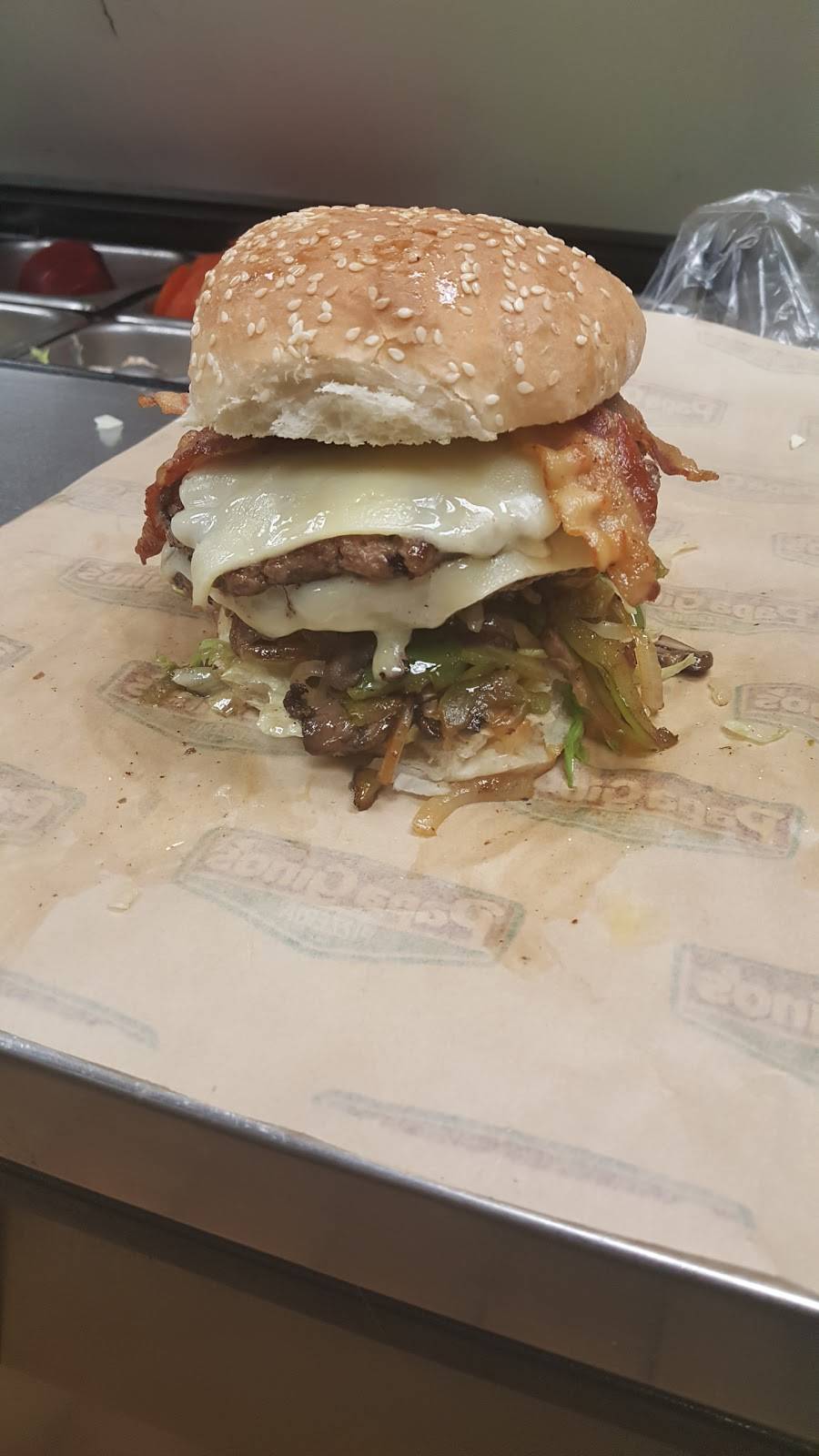 Papa Ginos | restaurant | 700 E Greenwich Ave, West Warwick, RI 02893, USA | 4018212820 OR +1 401-821-2820