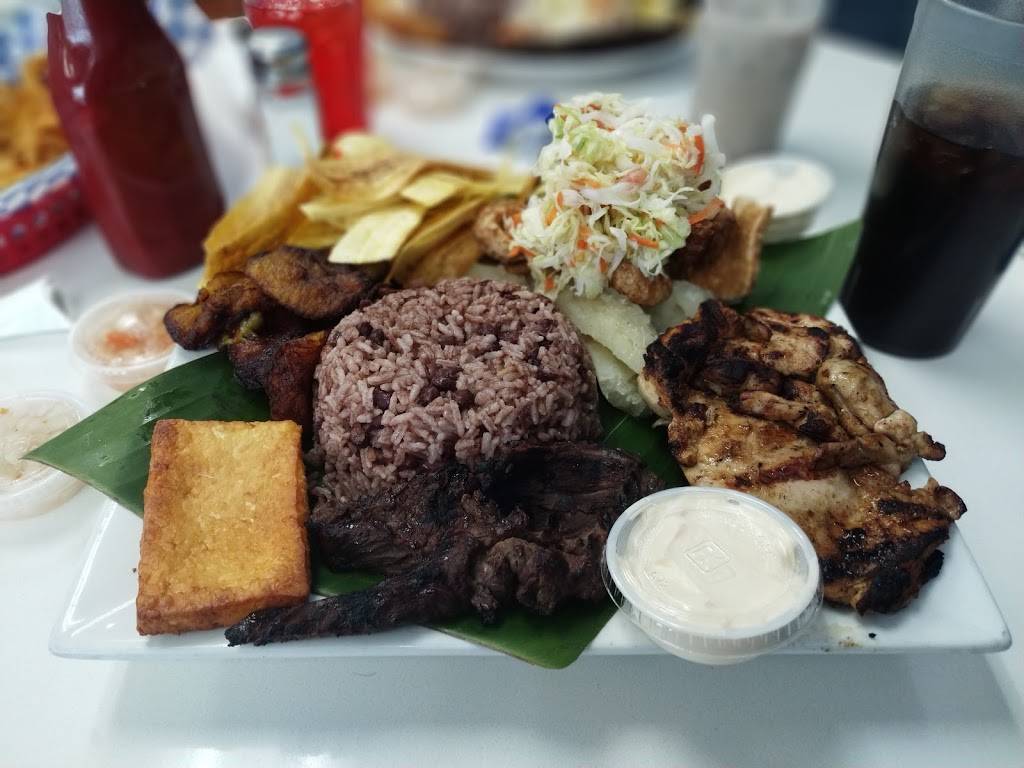 Daysis Gusto | restaurant | 625 S Riverside Ave I, Rialto, CA 92376, USA | 9099905758 OR +1 909-990-5758