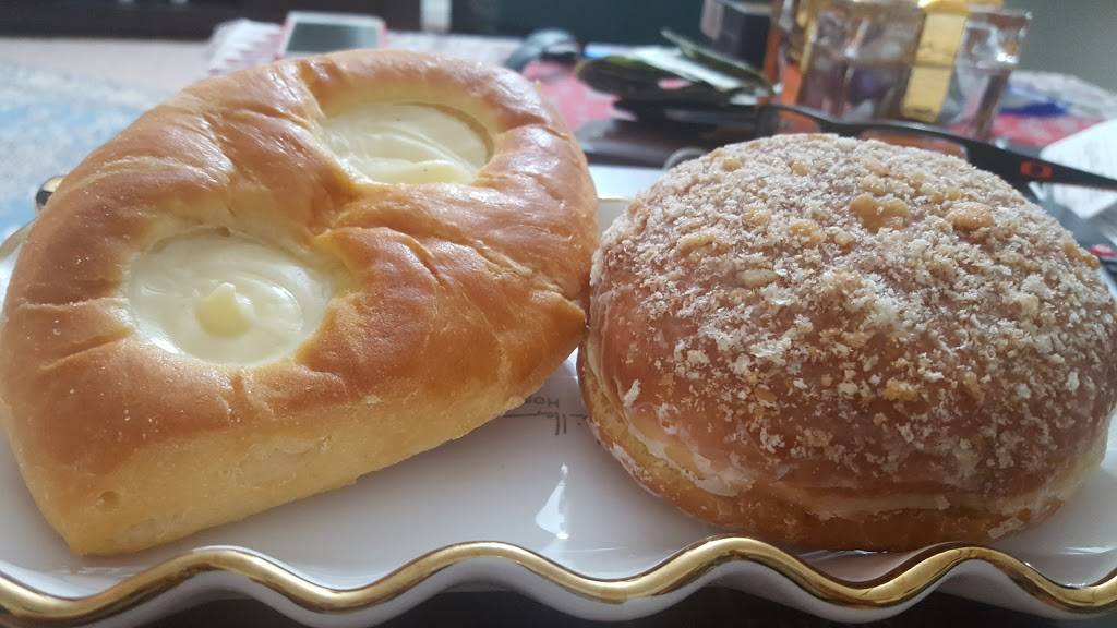 Goleta Bakery | bakery | 5784 Hollister Ave, Goleta, CA 93117, USA | 8059672601 OR +1 805-967-2601