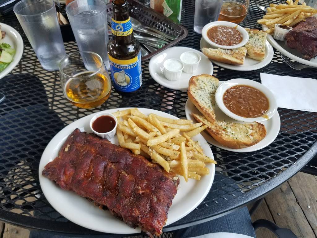 Garden Grill | restaurant | 17132 CA-116, Guerneville, CA 95446, USA | 7078693922 OR +1 707-869-3922