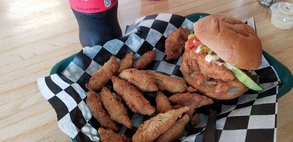 Greentail’s Seafood Market and Kitchen | restaurant | 3022South, S Croatan Hwy, Nags Head, NC 27959, USA | 2527156300 OR +1 252-715-6300