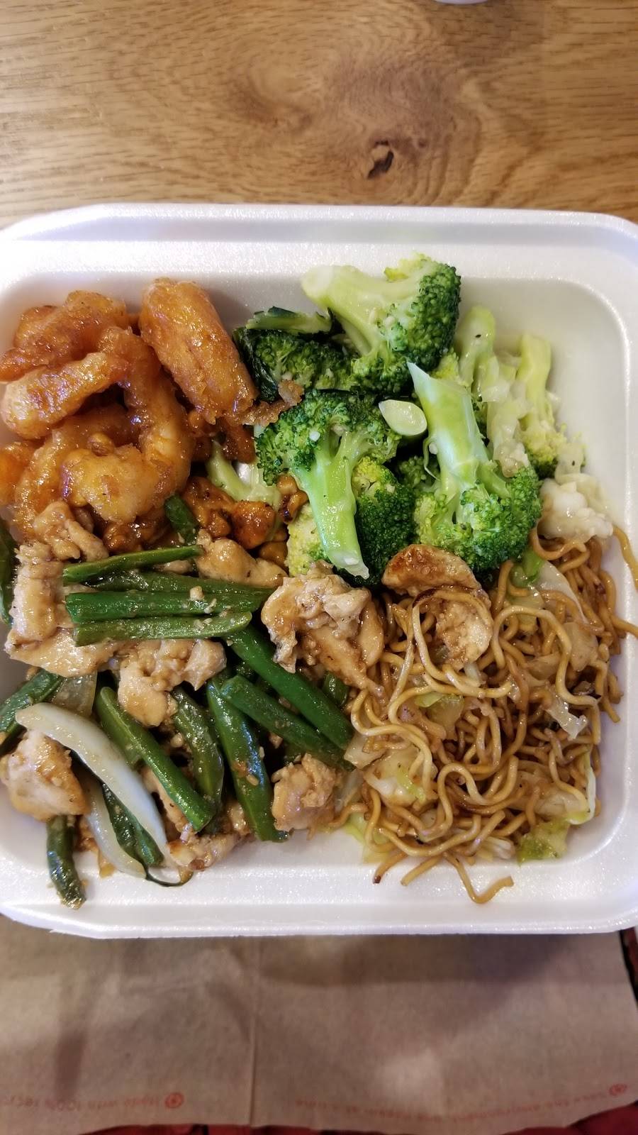 Panda Express | restaurant | 4354 Town Center Blvd, El Dorado Hills, CA 95762, USA | 9168363732 OR +1 916-836-3732