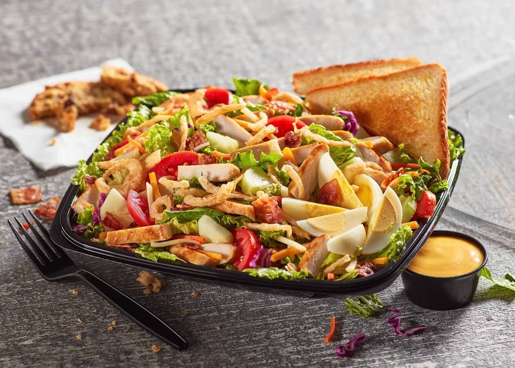 Zaxbys Chicken Fingers & Buffalo Wings | restaurant | 6895 Jimmy Carter Blvd, Norcross, GA 30071, USA | 4044107599 OR +1 404-410-7599