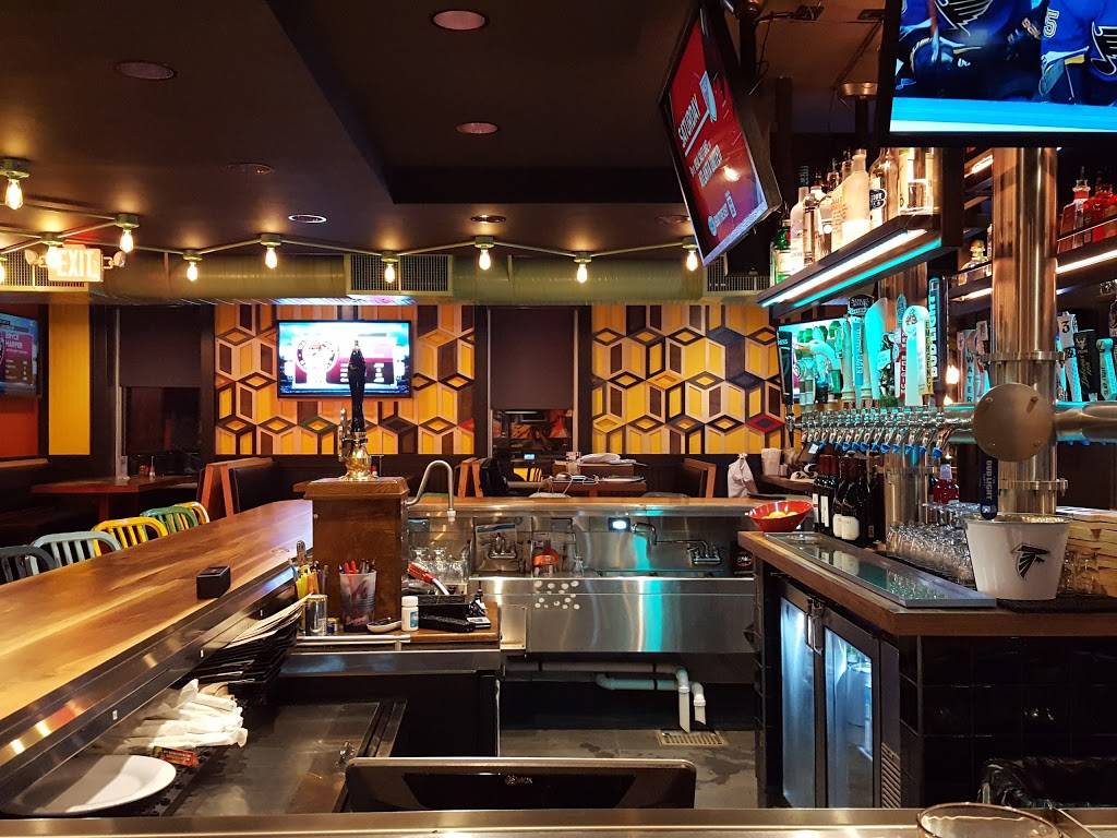 Mellow Mushroom | meal takeaway | 340 W Ponce de Leon Ave, Decatur, GA 30030, USA | 4047489612 OR +1 404-748-9612