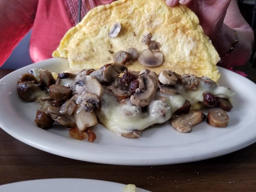 Gest Omelettes | restaurant | 25906 Plymouth Rd, Redford Charter Twp, MI 48239, USA | 3139373540 OR +1 313-937-3540