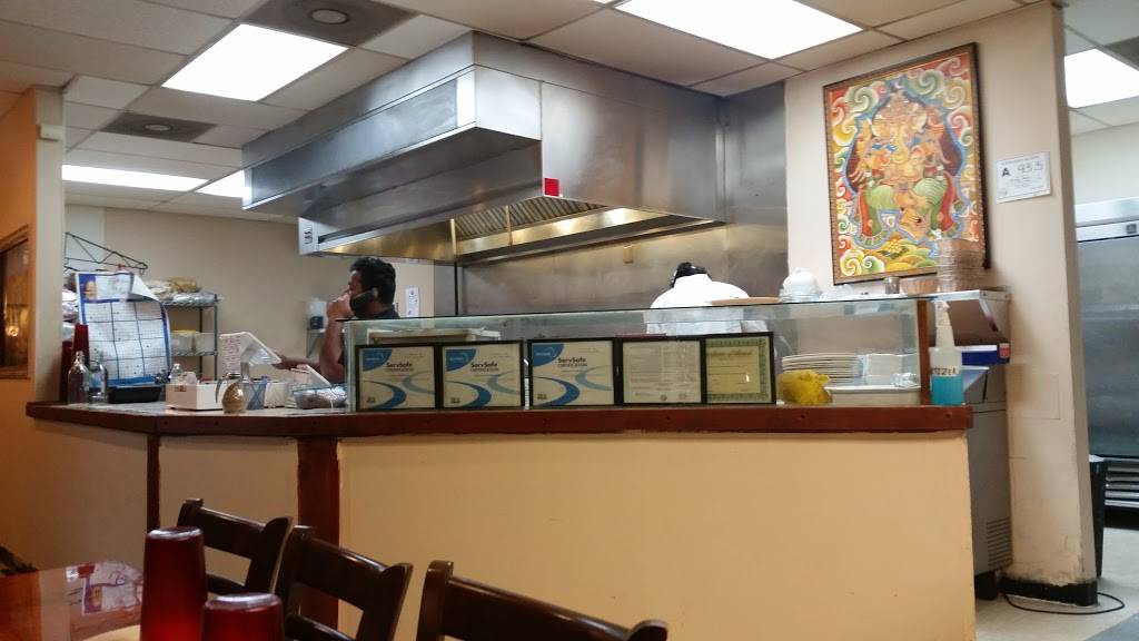 Biryani Maxx Indian Cuisine | restaurant | 590 E Chatham St STE 102, Cary, NC 27511, USA | 9193770346 OR +1 919-377-0346