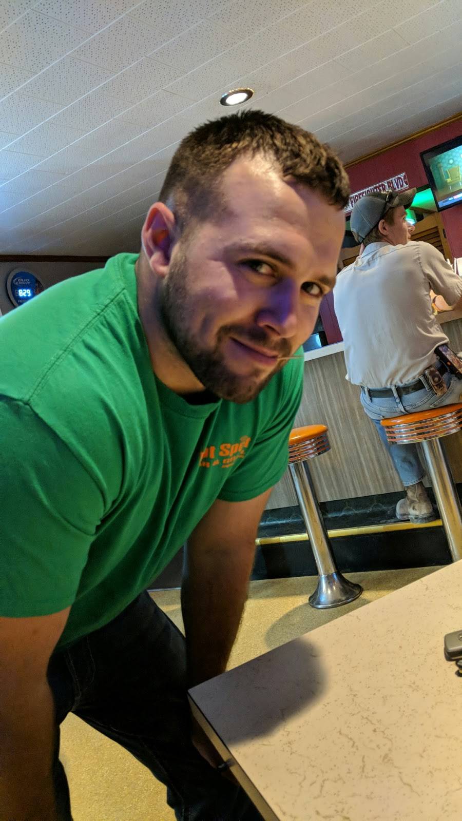 Hot Spot Bar & Grill | restaurant | 5416 E Main St, Dubois, IN 47527, USA | 8126782772 OR +1 812-678-2772