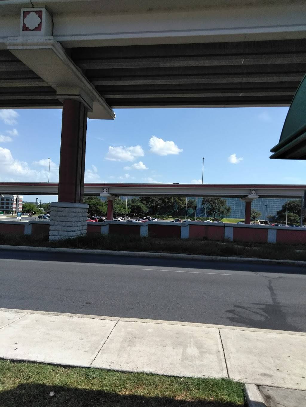 Cypress Cafe | restaurant | 84 NE Interstate 410 Loop, San Antonio, TX 78216, USA | 2103486455 OR +1 210-348-6455