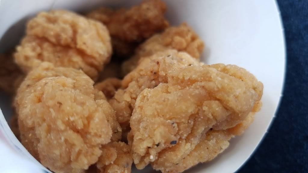 Sonic Drive-In | restaurant | 1262 N Emerson Ave, Greenwood, IN 46143, USA | 3178833435 OR +1 317-883-3435