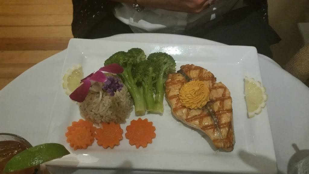 Joes Beach Road Bar & Grille | restaurant | 5 Beach Rd, Orleans, MA 02653, USA | 5082550212 OR +1 508-255-0212