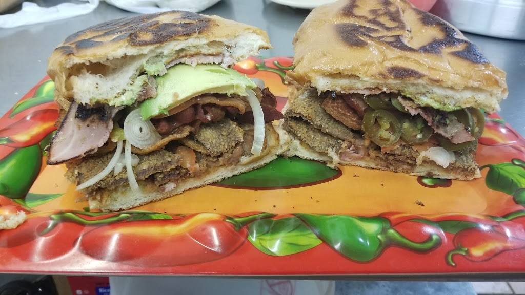 Tortas Y Tacos | restaurant | 3804, 7023 Military Pkwy, Dallas, TX 75227, USA | 2142759979 OR +1 214-275-9979
