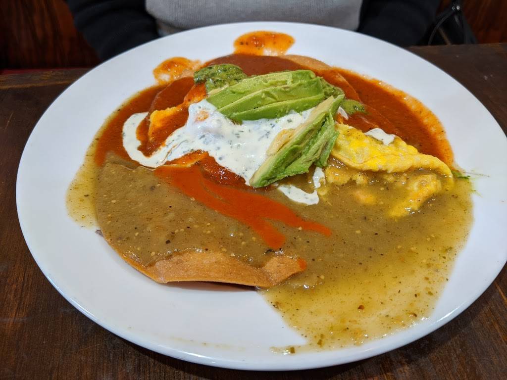 The Twins Restaurant | restaurant | 572 E Cotati Ave, Cotati, CA 94931, USA | 7072423075 OR +1 707-242-3075