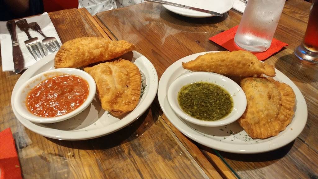 Los Tres Cubanos Restaurant | restaurant | 540 Race St, Harrisburg, PA 17104, USA | 7176358145 OR +1 717-635-8145