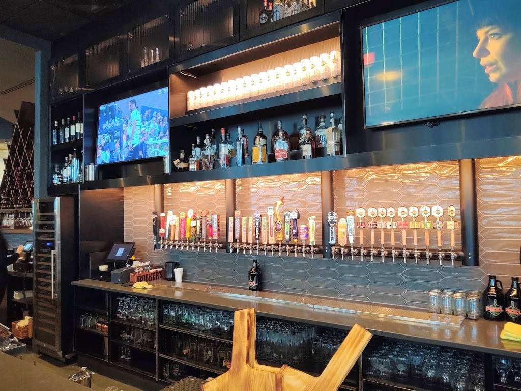 Peel Wood Fired Pizza | restaurant | 208 S Meramec Ave, Clayton, MO 63105, USA | 3146962515 OR +1 314-696-2515