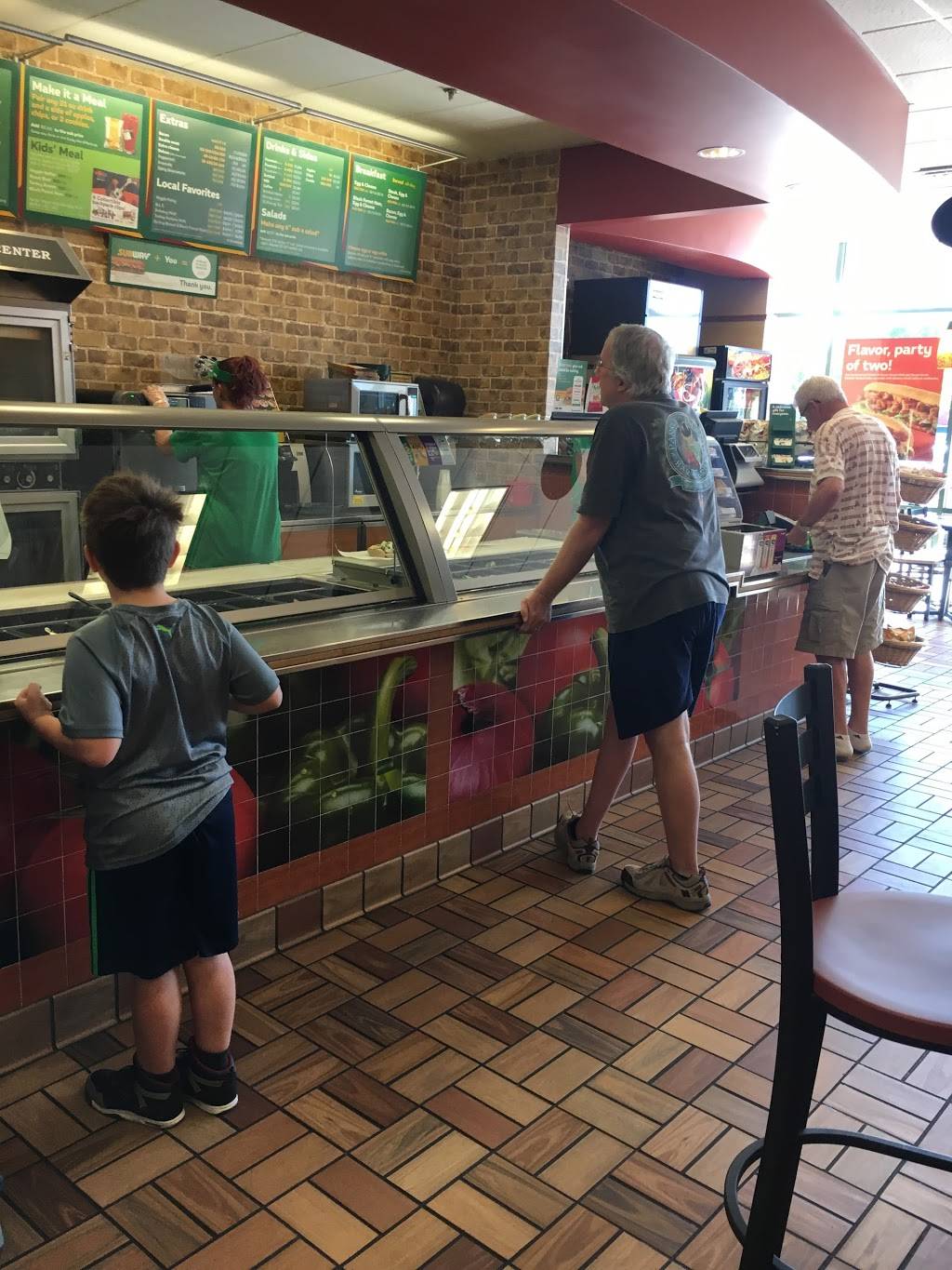 Subway | restaurant | Arrowhead Promenade, 20020 N 59th Ave Suite 107, Glendale, AZ 85308, USA | 6233624086 OR +1 623-362-4086