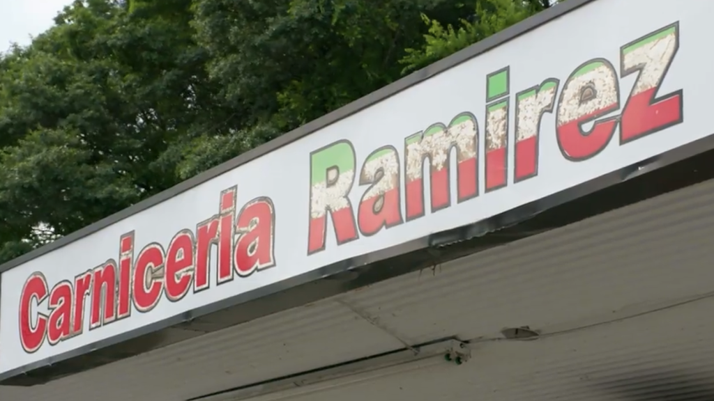 Carniceria Ramirez | restaurant | 2600 Bolton Rd NW, Atlanta, GA 30318, USA | 4043556132 OR +1 404-355-6132